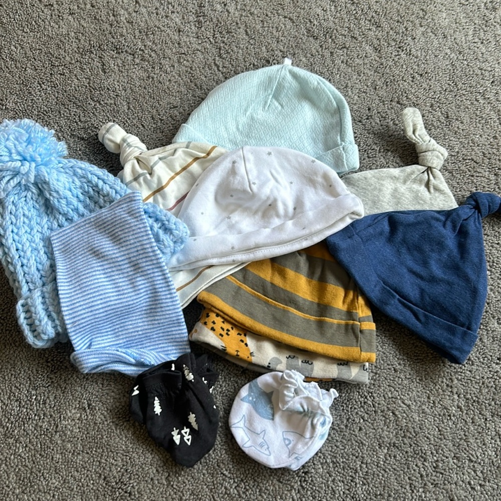 Baby hats and scratch mittens